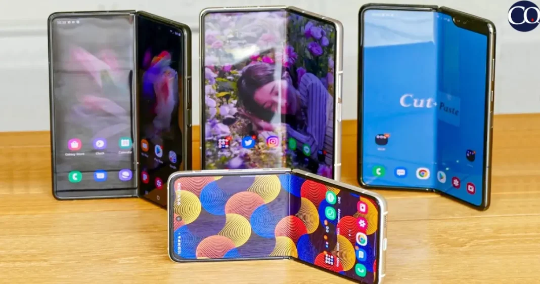 Foldable vs Flip Phones